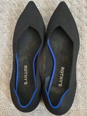 Rothy's Black Pointed Knit Flats with Blue Trim Accent